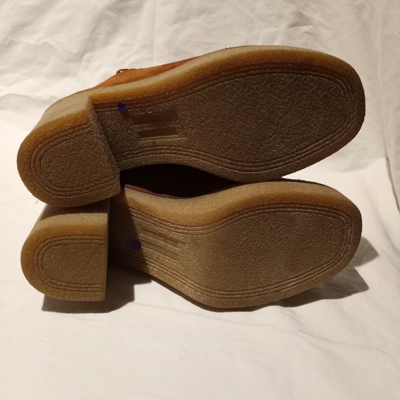 MIISTA Cognac Suede Heeled Platform Oxfords w/Whip Stitching Detail Gum … - Picture 5 of 8